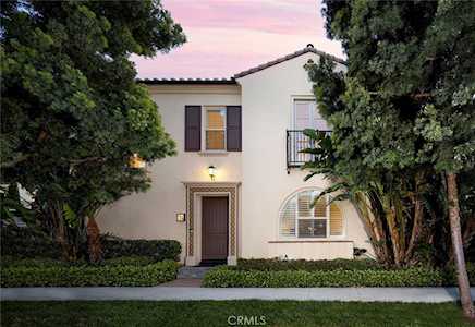 124 Hanging Garden Irvine, CA 92620