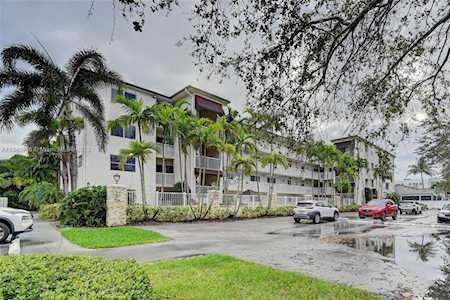 1220 NE 3rd St #106 Fort Lauderdale, FL 33301
