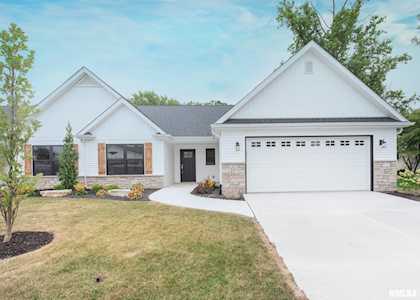 217 W Davenport St Eldridge, IA 52748