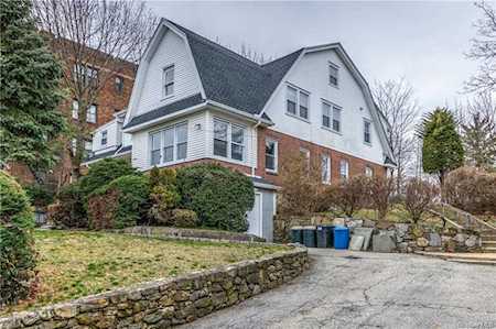 9-11 Old Boston Post Road New Rochelle, NY 10801