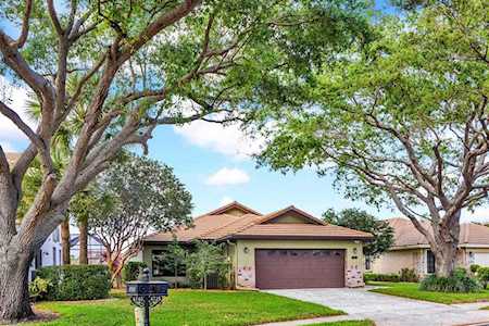 4725 Sherwood Forest Drive Delray Beach, FL 33445