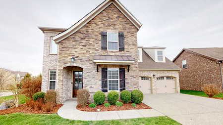 1328 Reynard Dr Gallatin, TN 37066