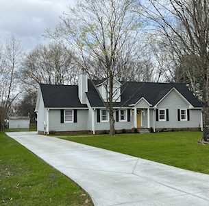 132 Fox Ridge Dr Murfreesboro, TN 37128
