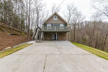 1100 Green Valley Dr Ashland City, TN 37015