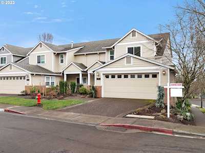 4748 Amherst CT Lake Oswego, OR 97035
