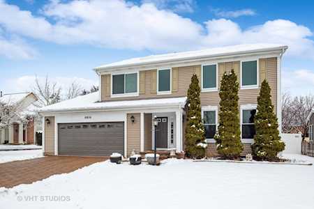 686 E Thornhill Ln Palatine, IL 60074