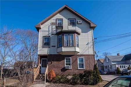 45 Narragansett Ave East Providence, RI 02915