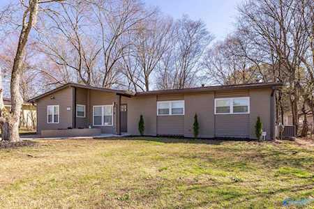 2205 NW Norwood Drive Huntsville, AL 35810