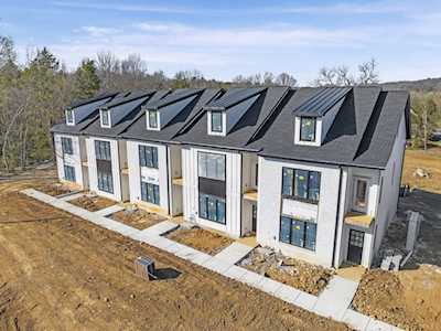 330 Sophia Rain Drive Nashville, TN 37218
