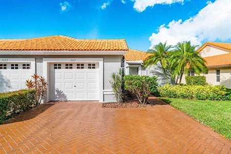 7123 Summer Tree Drive #B Boynton Beach, FL 33437