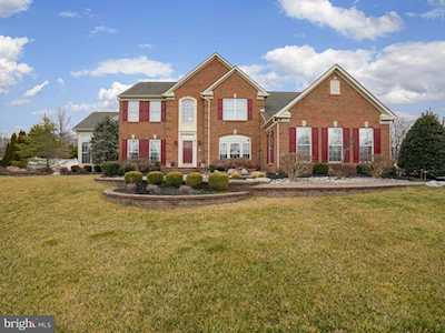 110 Lafayette Dr Mullica Hill, NJ 08062