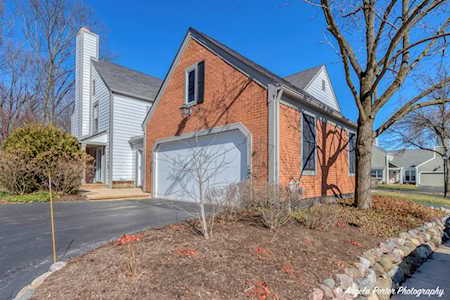 64 Whittington Course St. Charles, IL 60174