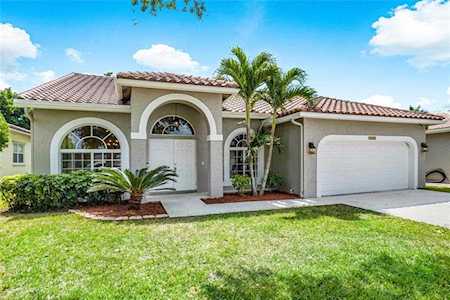 5880 NW 72nd Ct Parkland, FL 33067