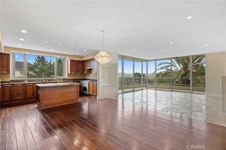 8049 Scholarship Irvine, CA 92612