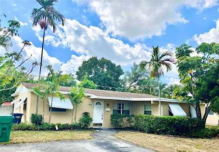 4830 NW 19th Ct Lauderhill, FL 33313
