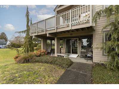2624 SE Baypoint DR #4 Vancouver, WA 98683