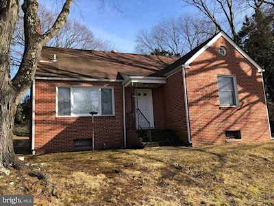 111 W Chestnut St Bordentown, NJ 08505