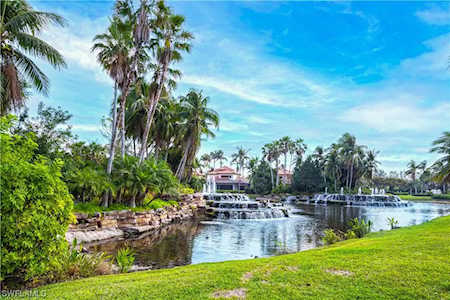 2882 Castillo Ct #101 Naples, FL 34109
