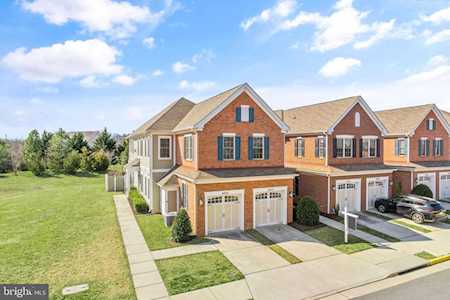 44133 Peirosa Terrace #404 Chantilly, VA 20152
