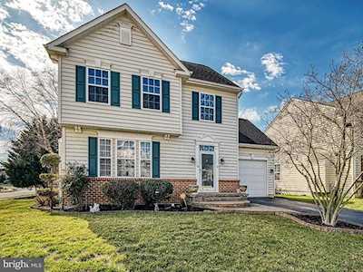 53 White Rabbit Dr Smyrna, DE 19977