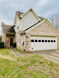 2812 Steamboat Dr Nashville, TN 37214