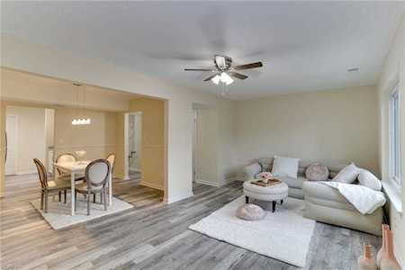 5611 Darby Close Portsmouth, VA 23703