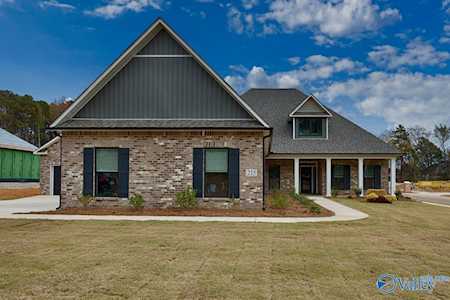 215 Lyndon Cove Road Huntsville, AL 35811