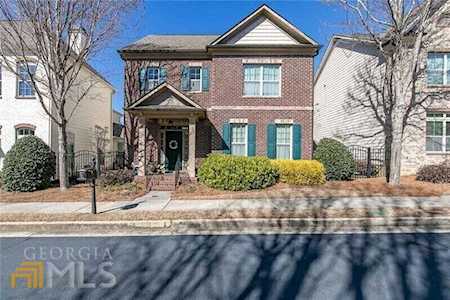 364 Causeway Court Suwanee, GA 30024
