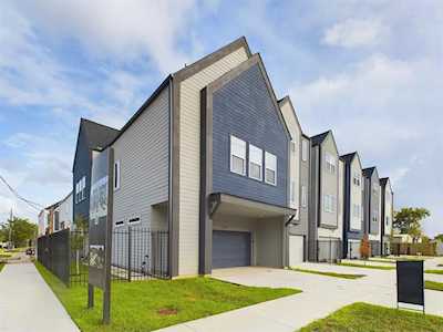 4332 Arlington St Houston, TX 77022