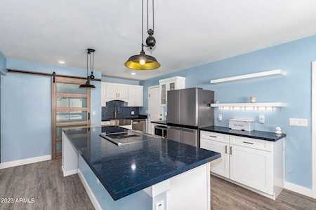 4320 W Garden Drive Glendale, AZ 85304