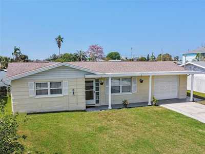 13617 Frances Ave Hudson, FL 34667