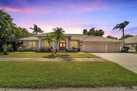 4050 Giannini Ln Sarasota, FL 34233