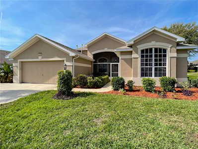6209 Sailboat Ave Tavares, FL 32778