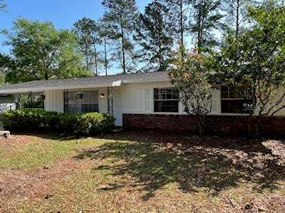 6121 NW 29th St Gainesville, FL 32653