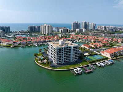 240 Sand Key Estates Dr #245 Clearwater, FL 33767