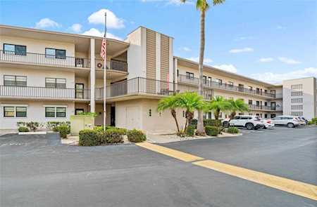 7941 58th Ave N #306 St. Petersburg, FL 33709