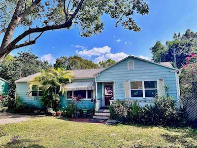 919 Floral Dr Orlando, FL 32803