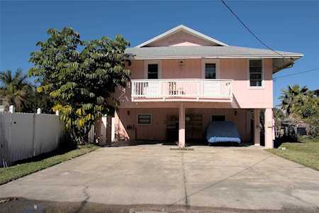 6703 Seaview Blvd Hudson, FL 34667