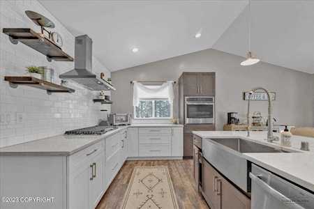 2486 W James T Circle Wasilla, AK 99654