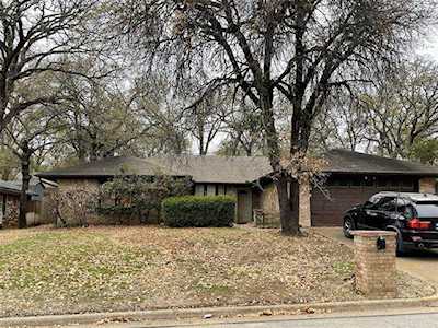 5718 Overridge Drive Arlington, TX 76017