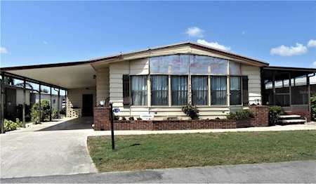 126 Rarotonga Rd North Port, FL 34287