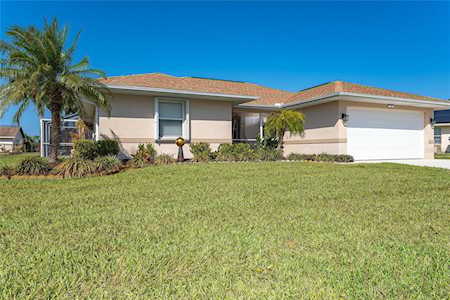 7281 Mamouth St Englewood, FL 34224