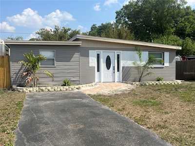 9297 84th St Seminole, FL 33777