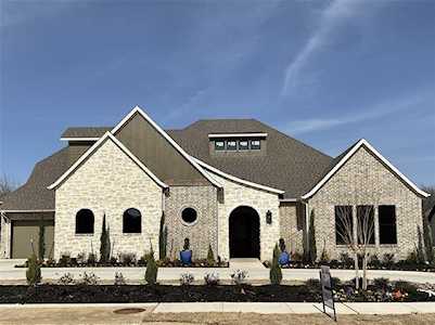 3240 Clubview Drive Denton, TX 76226