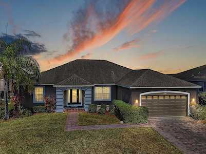 1042 Harmony Ln Clermont, FL 34711