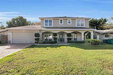 1974 Meadow Dr Clearwater, FL 33763