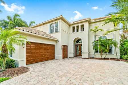 1386 Beacon Circle Wellington, FL 33414