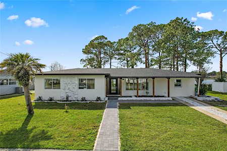 1246 W Wellington Dr Deltona, FL 32725