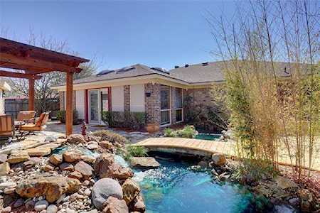 412 Greenway Drive Saginaw, TX 76179