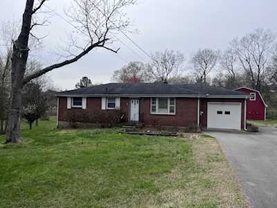 1201 Sussex Ct Nashville, TN 37207